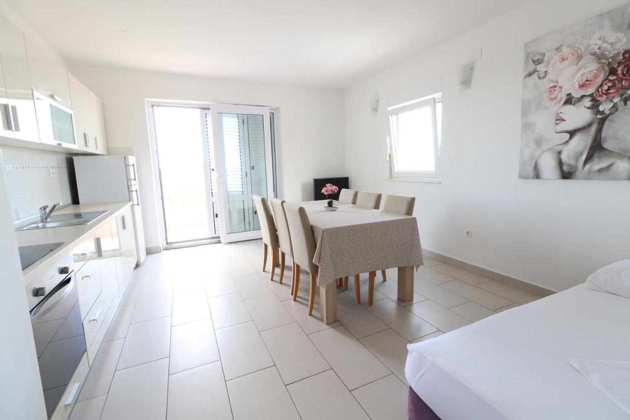 Dony - Ticic Apartment *