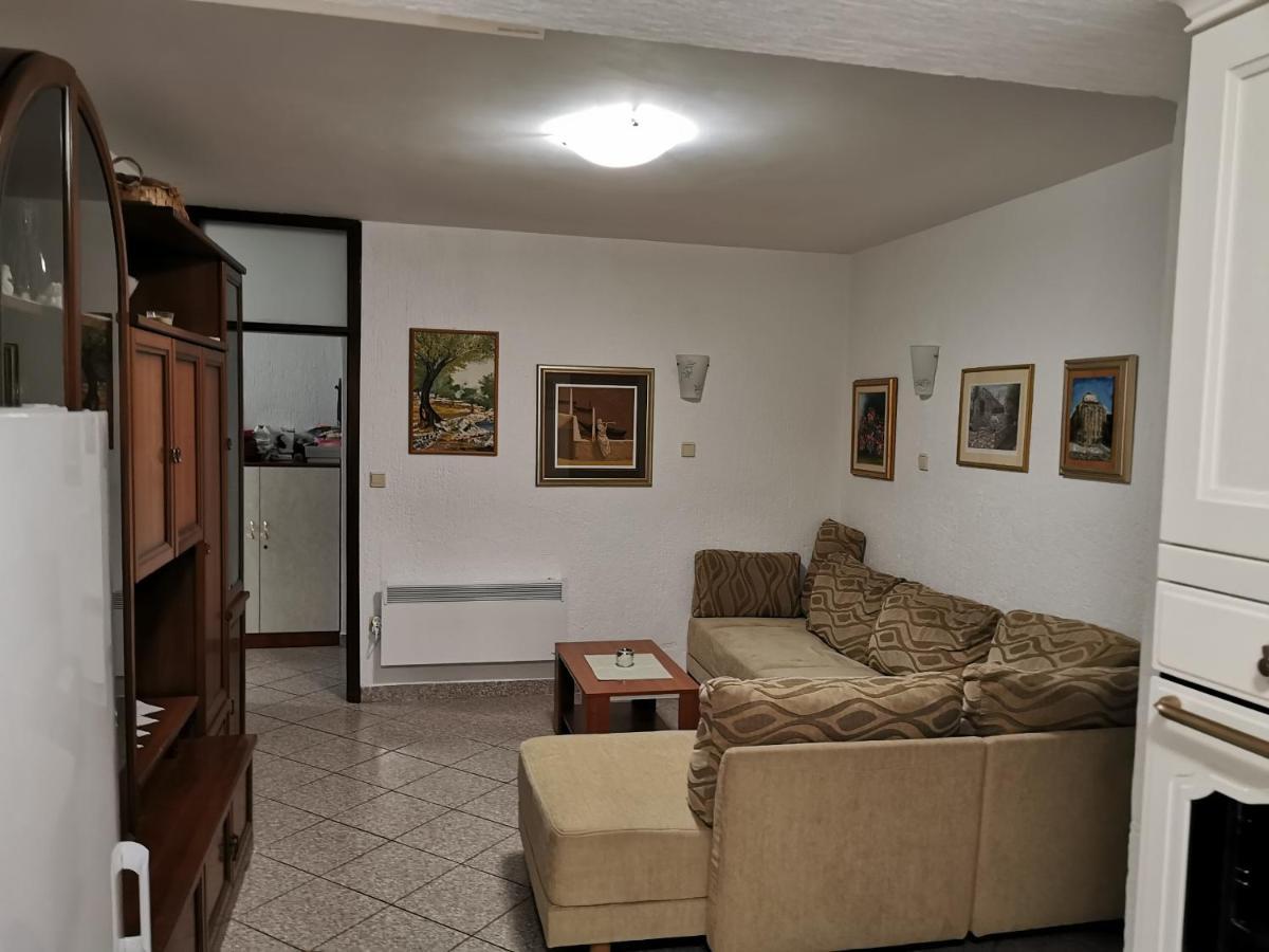 Apartment Dony - Ticic Novalja
