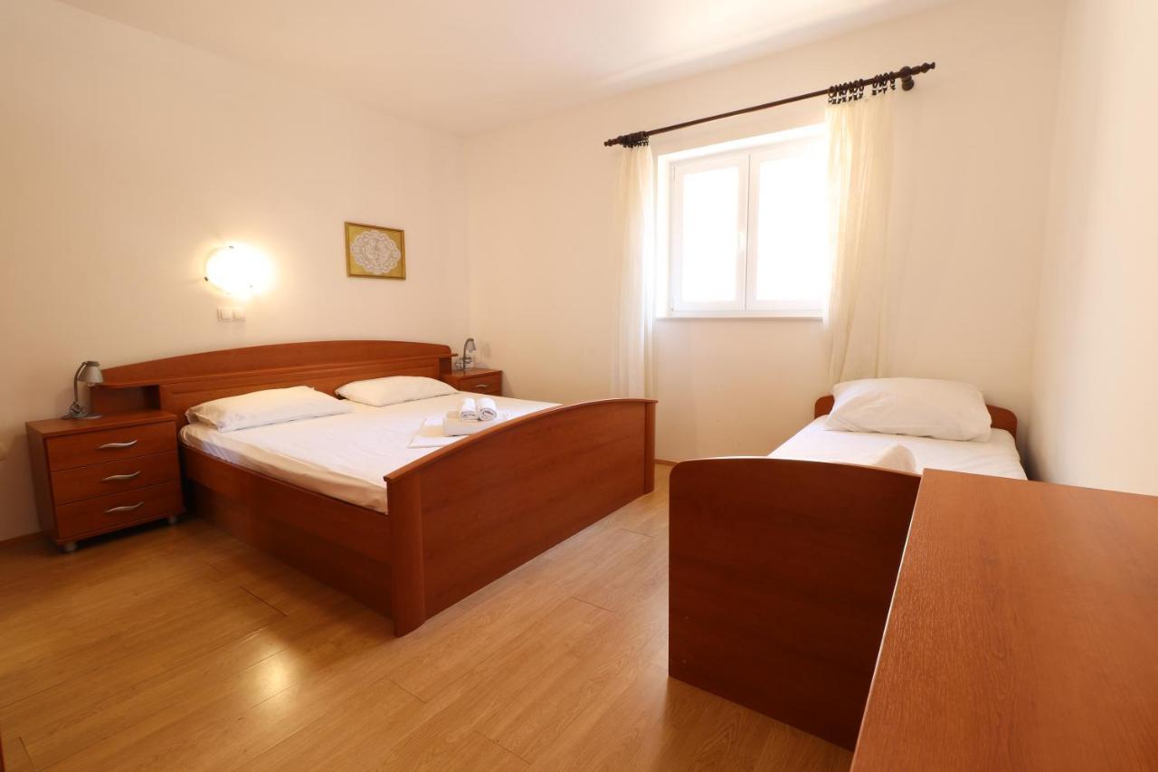 Appartement Dony - Ticic Novalja