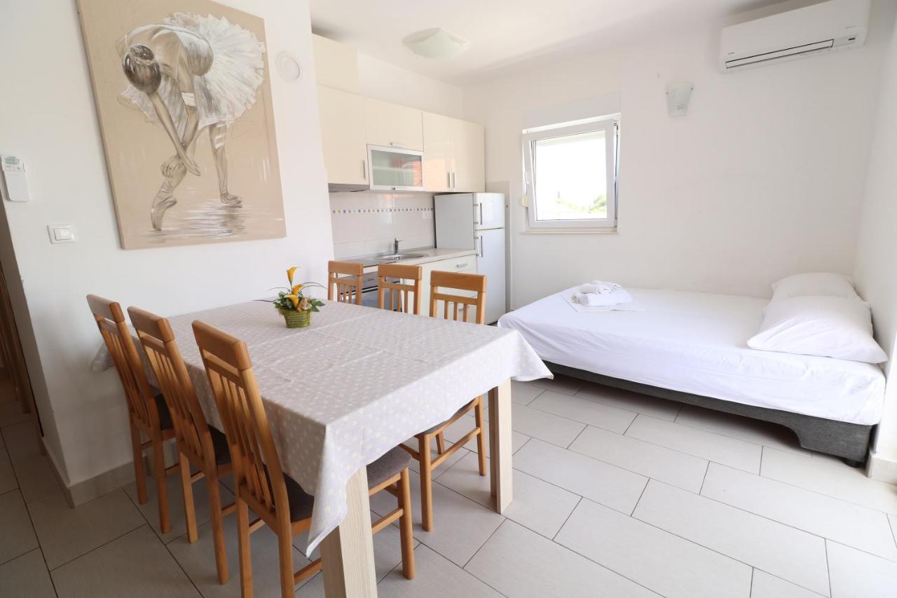Apartment Dony - Ticic *